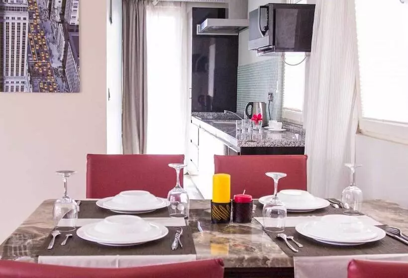 Red Mango Apartment
