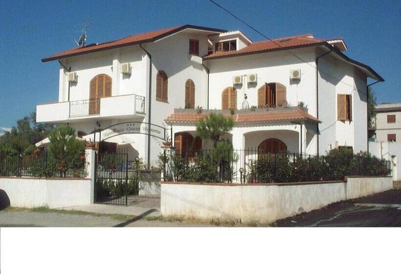 Residence Gnura Momma