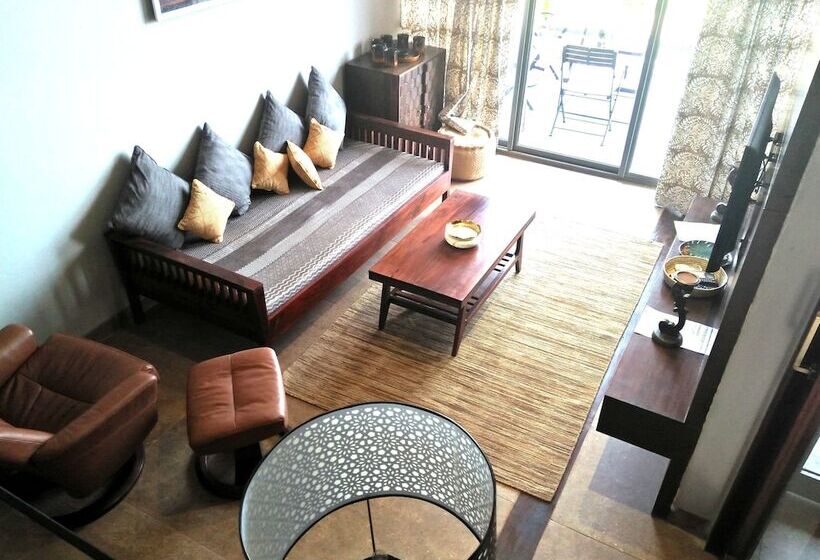 5 Am Somewhere Styled By Fabindia