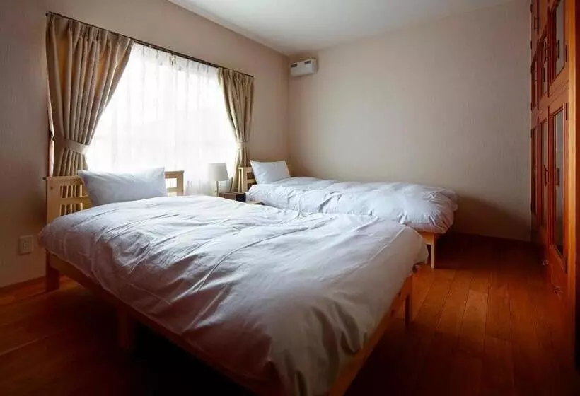 Retkeilymaja 宿屋 天空