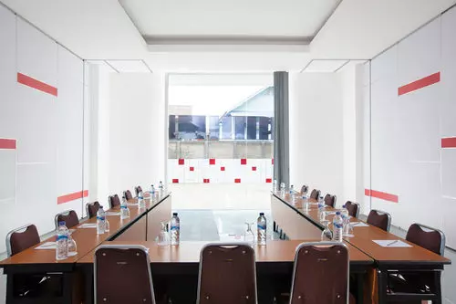 Amaris Hotel Karawang