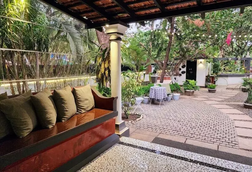 ベッドアンドブレックファースト 5 Bedroom Heritage Goan Villa