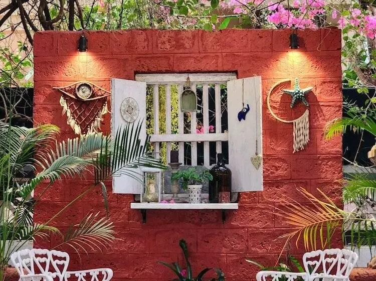 ベッドアンドブレックファースト 5 Bedroom Heritage Goan Villa