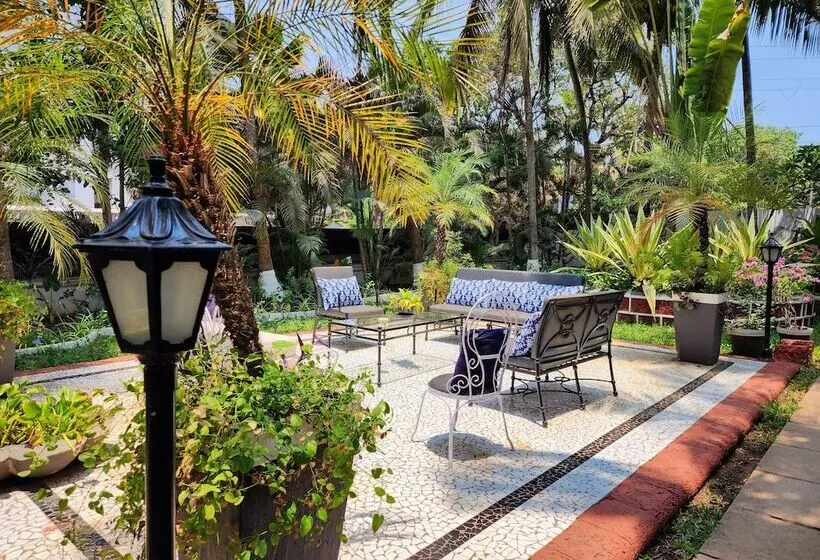ベッドアンドブレックファースト 5 Bedroom Heritage Goan Villa