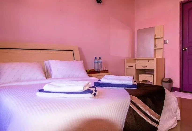 تختخواب و صبحانه Chill Holiday Maldives