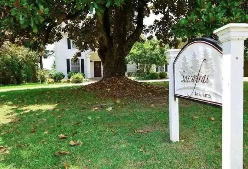 Aamiaismajoitus (B&B) Sassafras Inn