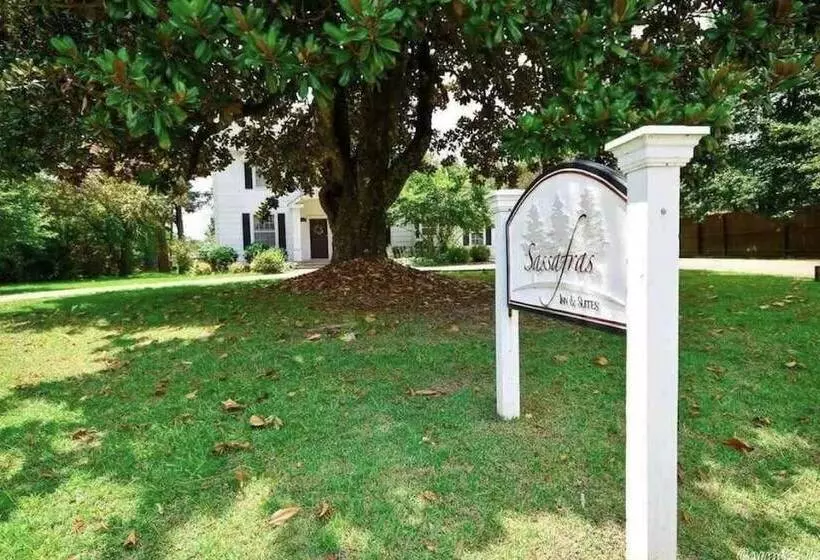 Aamiaismajoitus (B&B) Sassafras Inn