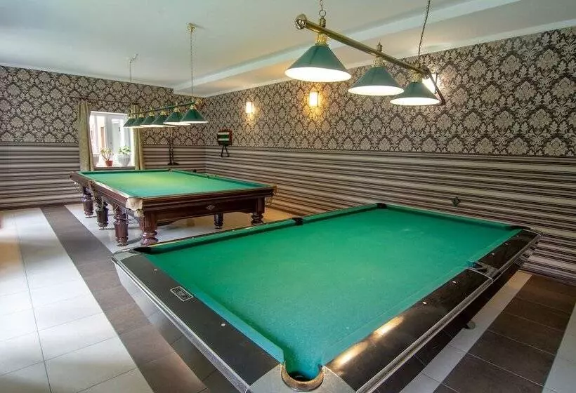 Country Hotel Hvoinyi