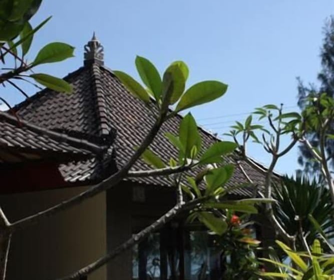 Otel Baruna Lake Side View