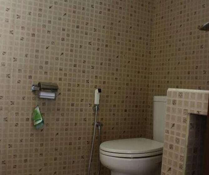 Otel Baruna Lake Side View