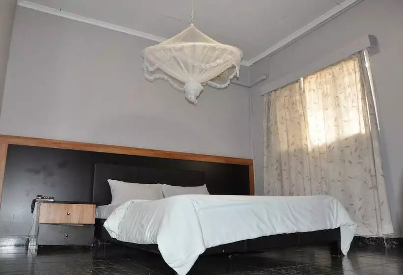 هتل Chilambula Lodge