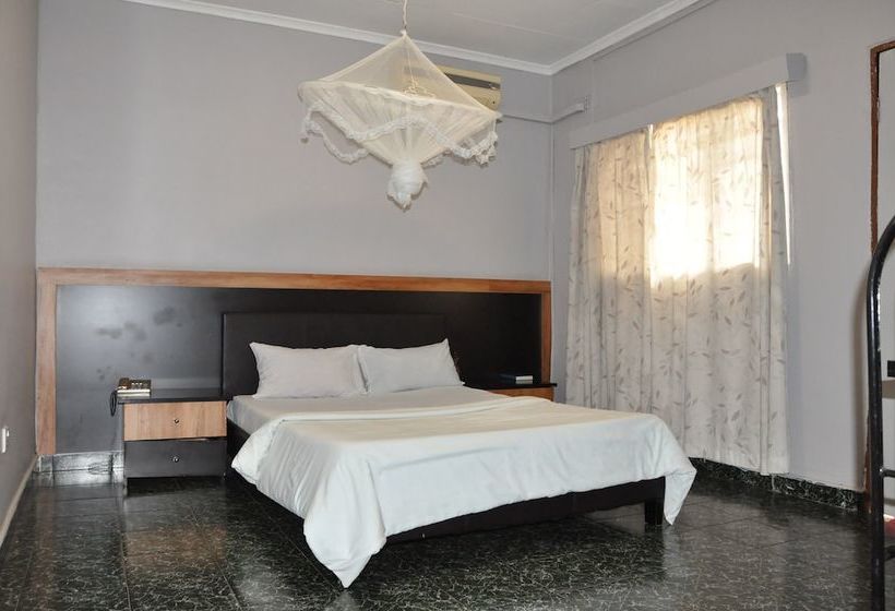 هتل Chilambula Lodge