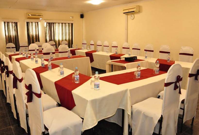 هتل Chilambula Lodge