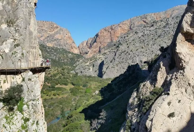 Hotelli Hostal Vista A La Sierra