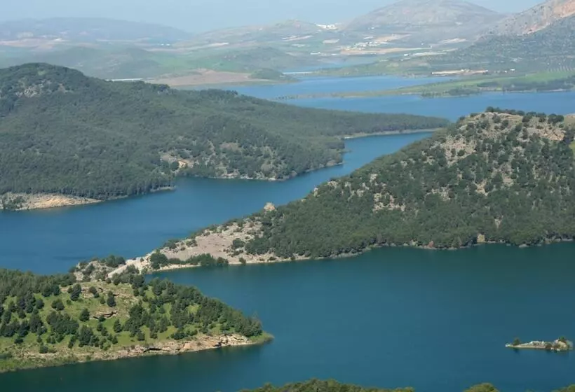 Hotelli Hostal Vista A La Sierra