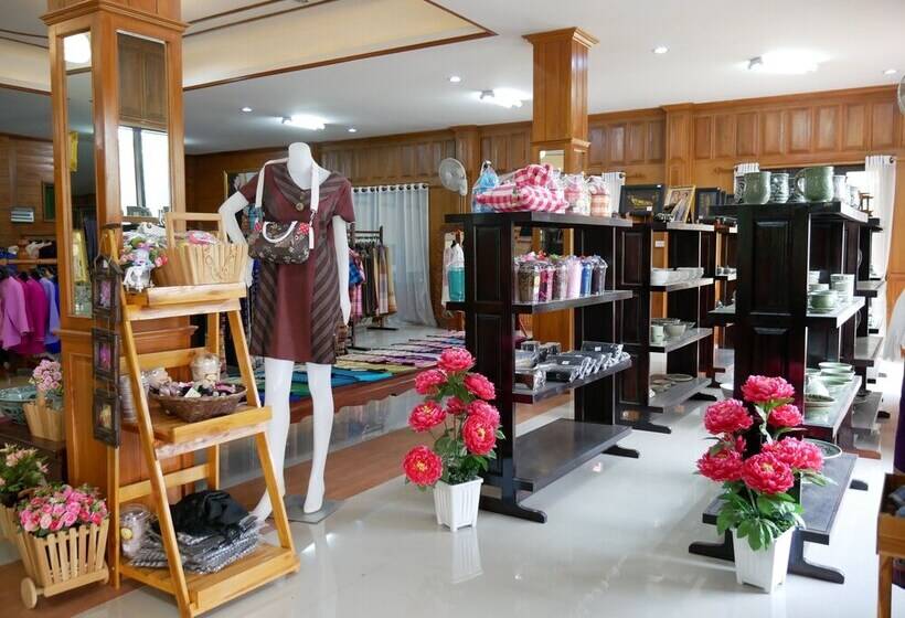 هتل Sisatchanalai Heritage Resort