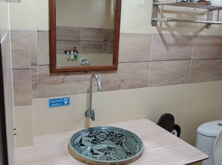 هتل Sisatchanalai Heritage Resort