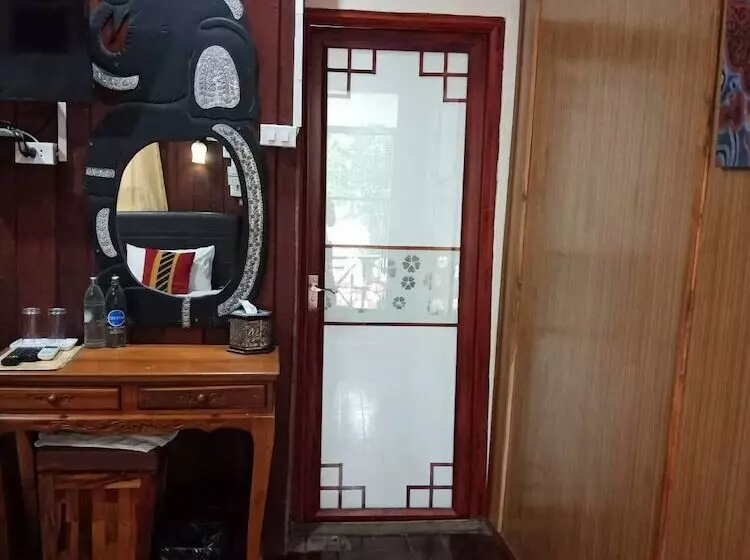 هتل Sisatchanalai Heritage Resort