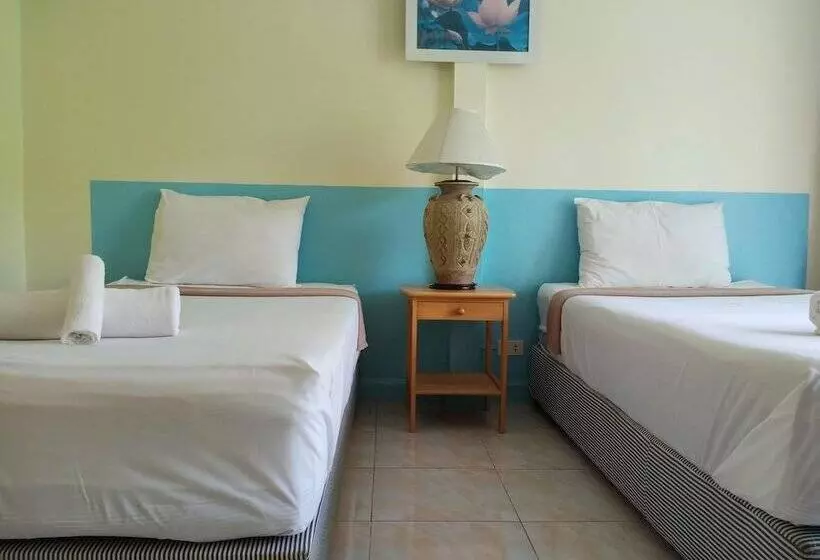 Hotelli Village Garden Bungalows Kho Mook