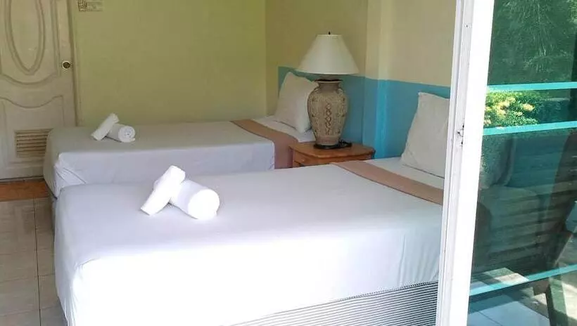 Hotelli Village Garden Bungalows Kho Mook