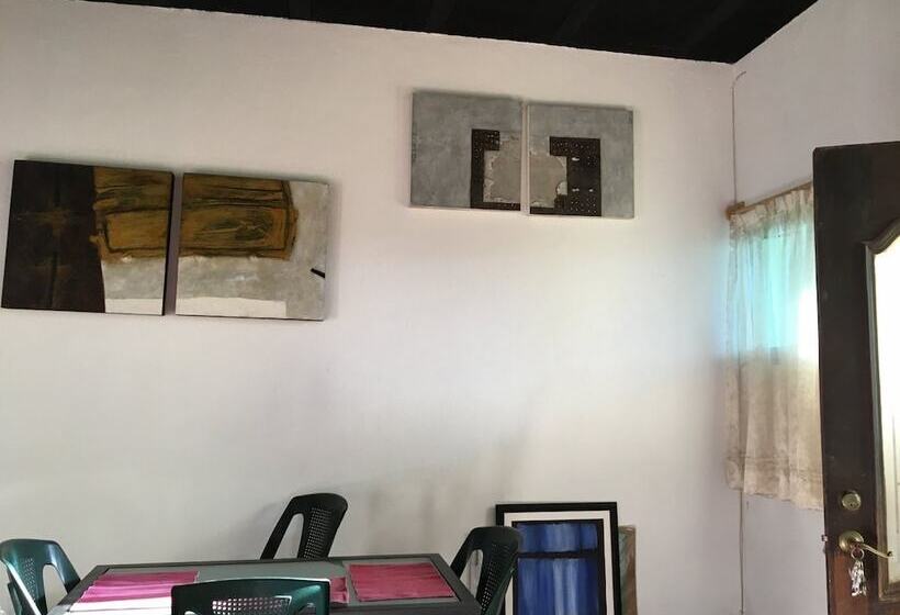 پانسیون Casa Sabina