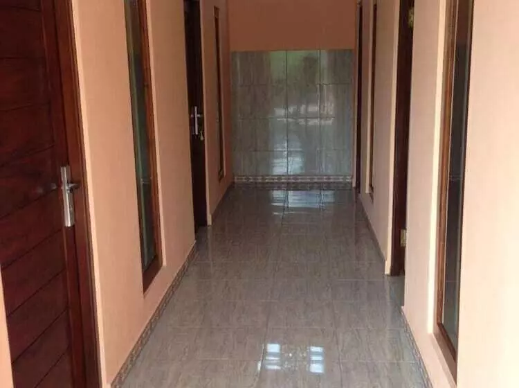 ペンション Cebluk Sari Homestay