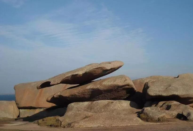 Majatalo L Escale Evel Er Gêr