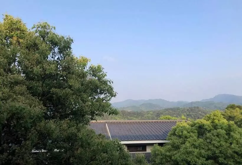Sanyi Happiness B&b
