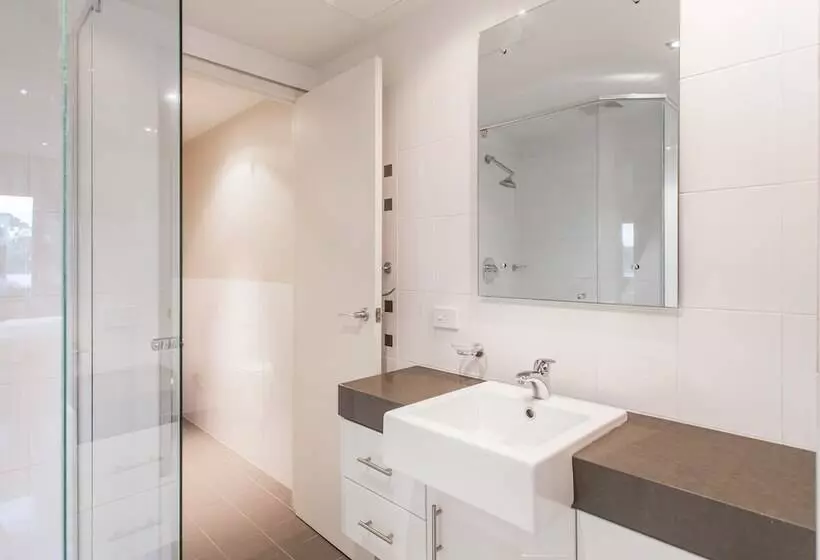 Spinnakers By Rockingham Apartments