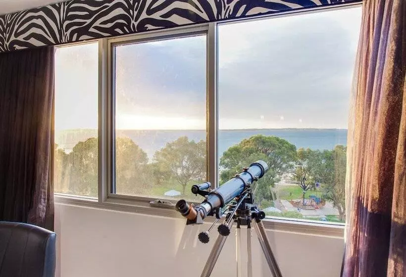 Spinnakers By Rockingham Apartments