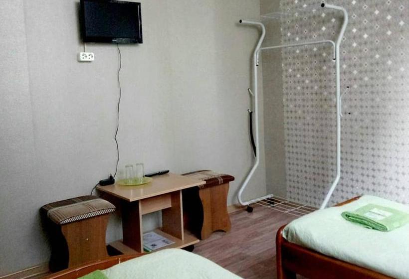 הוסטל Aksinya Uyutno Kak Doma