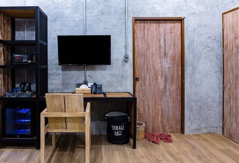 ユースホステル The Chic Lipe