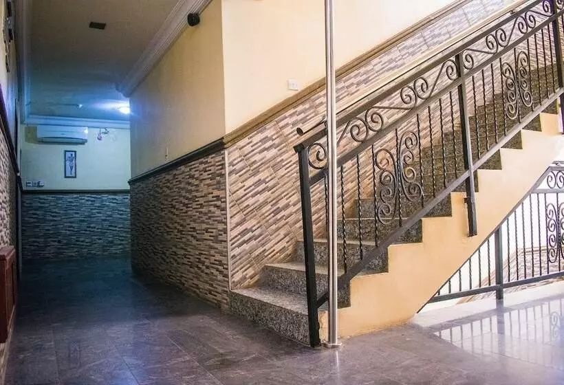 مسافرخانه 1st Delightsome House And Suites