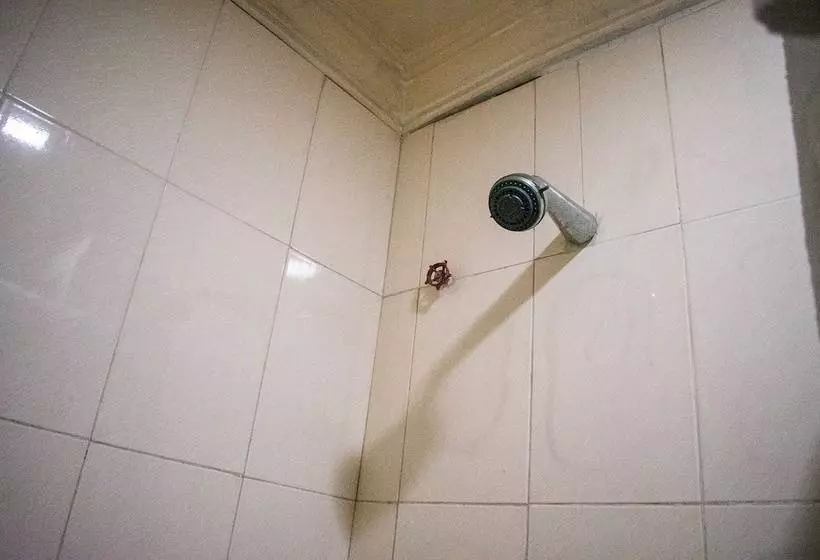 مسافرخانه 1st Delightsome House And Suites