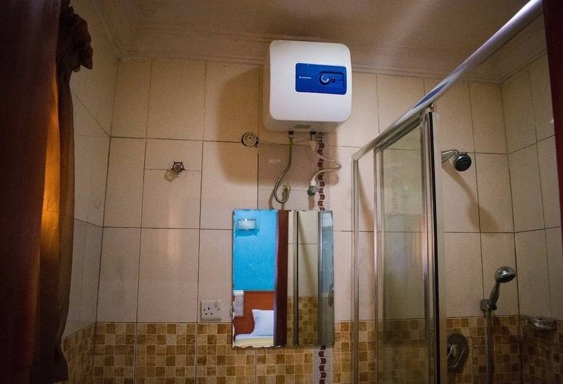 مسافرخانه 1st Delightsome House And Suites