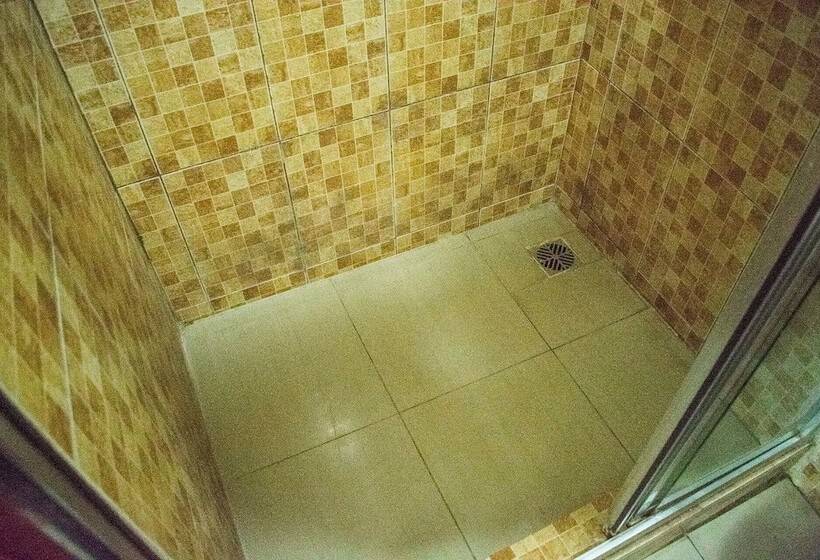 مسافرخانه 1st Delightsome House And Suites