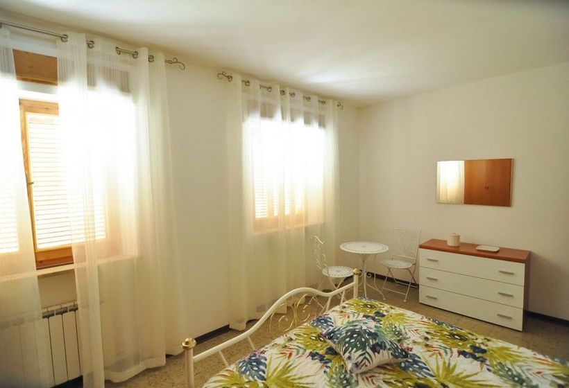 簡易ホテル Villa Elvia