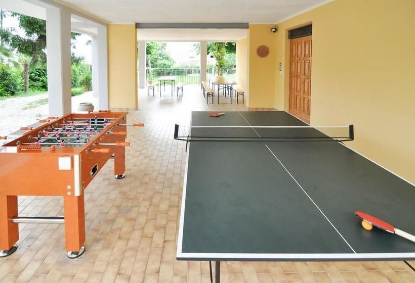 簡易ホテル Villa Elvia