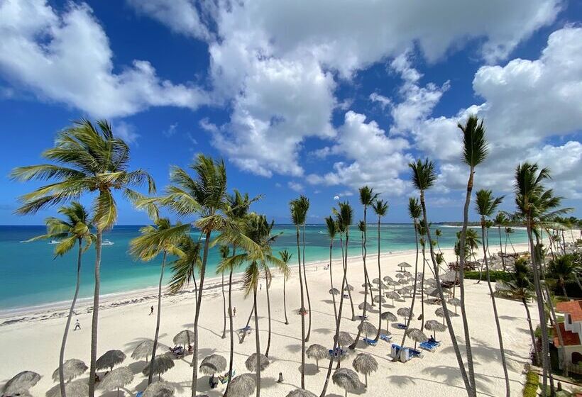 酒店 Ducassi Suites Rooftop Pool Beach Club & Spa