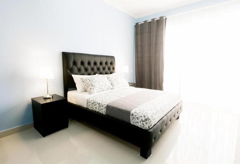 酒店 Ducassi Suites Rooftop Pool Beach Club & Spa