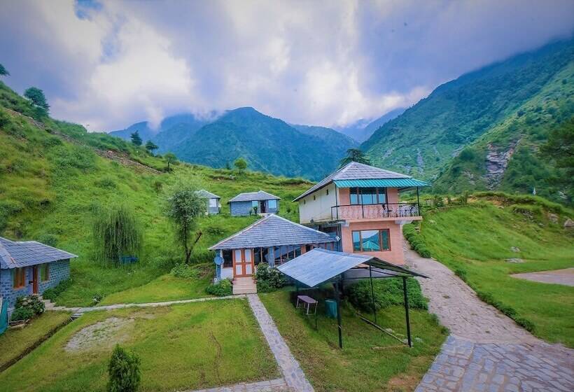 Hotel Genx Great Himalayan Resort