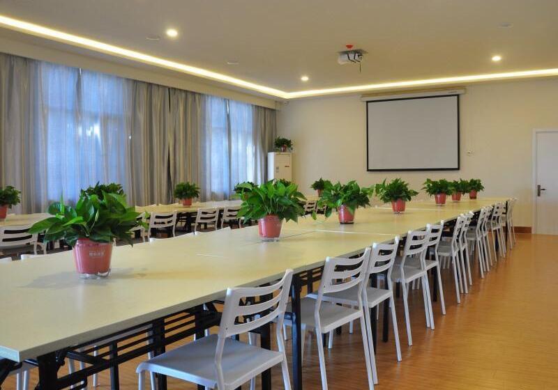 Otel Greentree Inn Binzhou Wudi Ginza Square Express