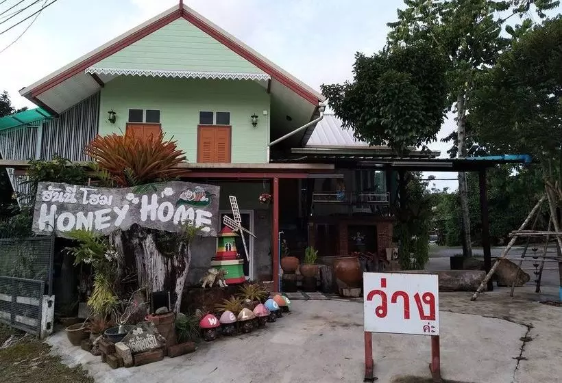 ホテル Honey Home Resort