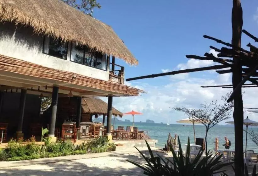 ホテル Koh Mook De Tara Beach Resort