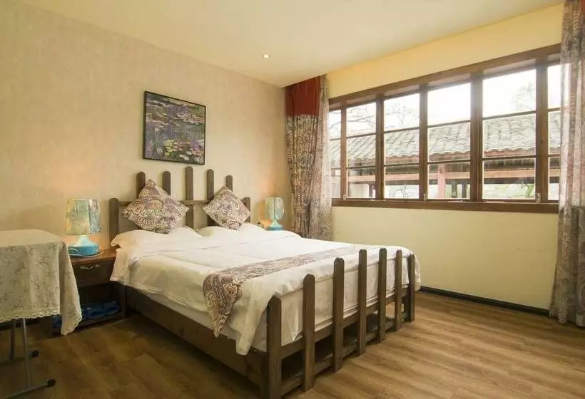 Majatalo Dream Garden Inn