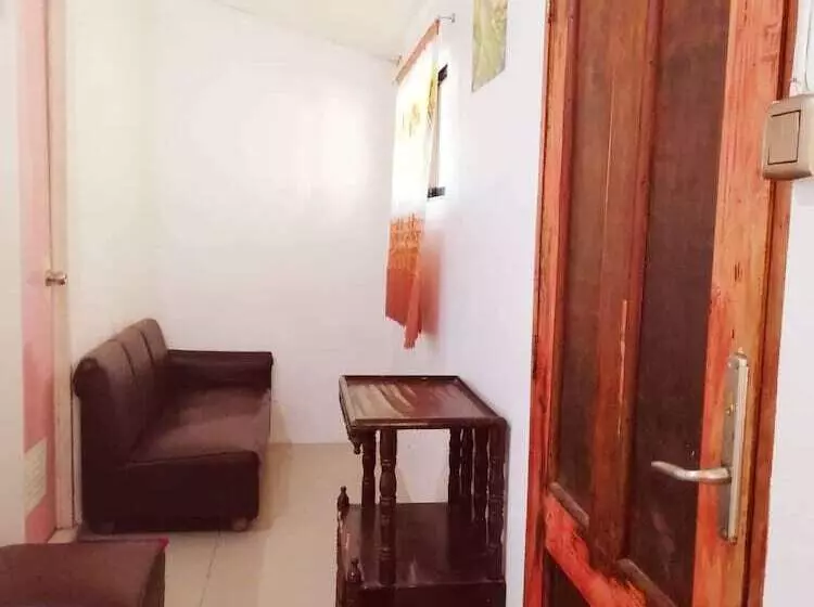 Majatalo Talisay Point Homes