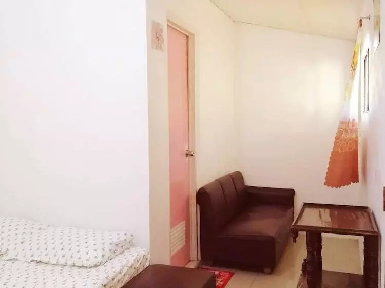 Majatalo Talisay Point Homes
