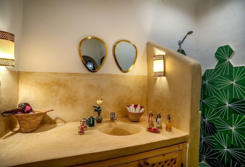 Riad Oasis Du Désert Boutique Hotel & Spa