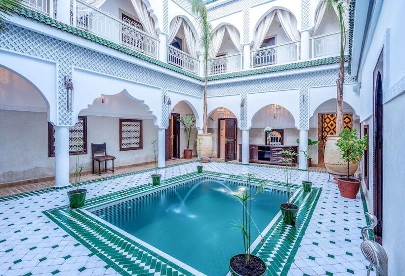 Riad Oasis Du Désert Boutique Hotel & Spa