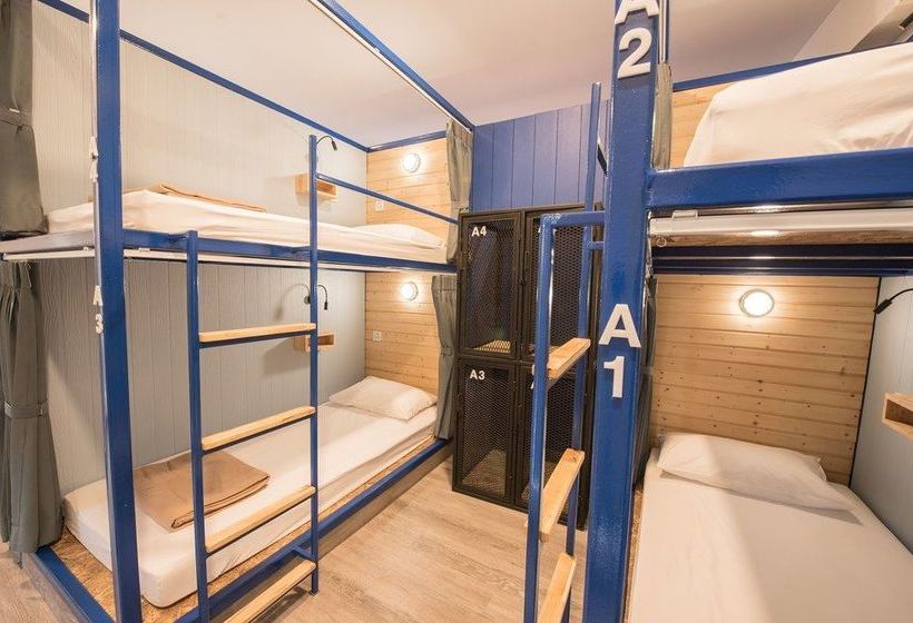 Sleep Terminal Hostel